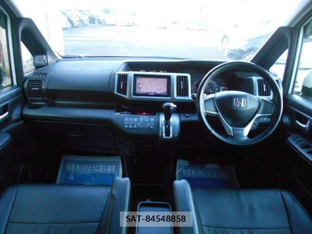 Honda e 2012-12 8009474-2