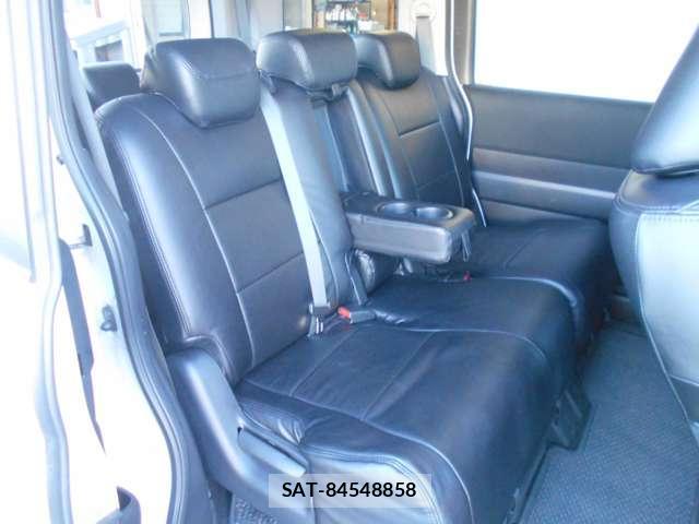 Honda e 2012-12 8009474-6