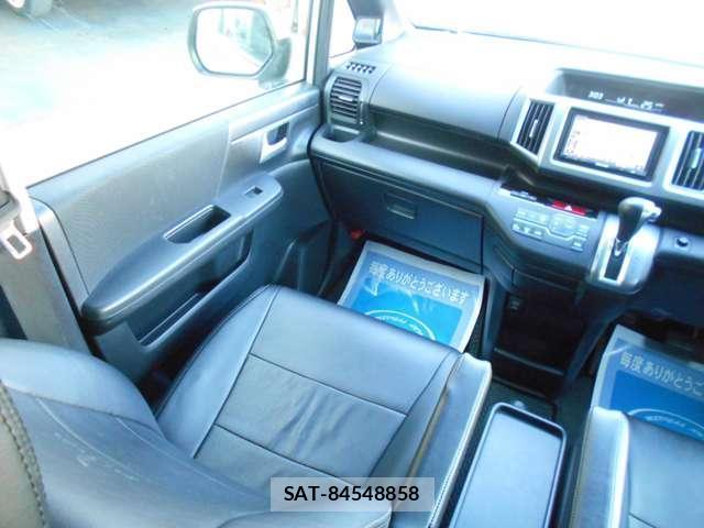 Honda e 2012-12 8009474-7