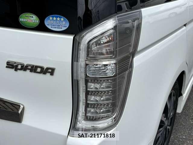 Honda e 2013-11 8009727-11