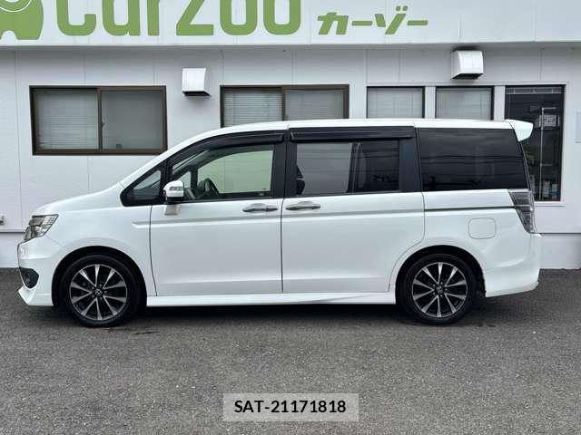 Honda e 2013-11 8009727-3
