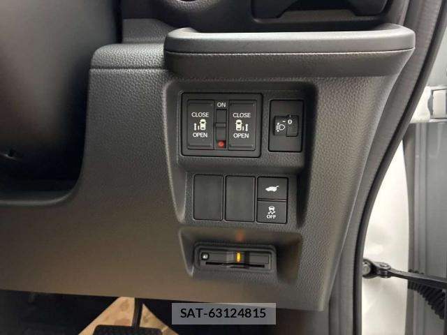 Honda e 2024-06 8009850-8