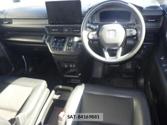 Honda e 2024-07 8009992-5