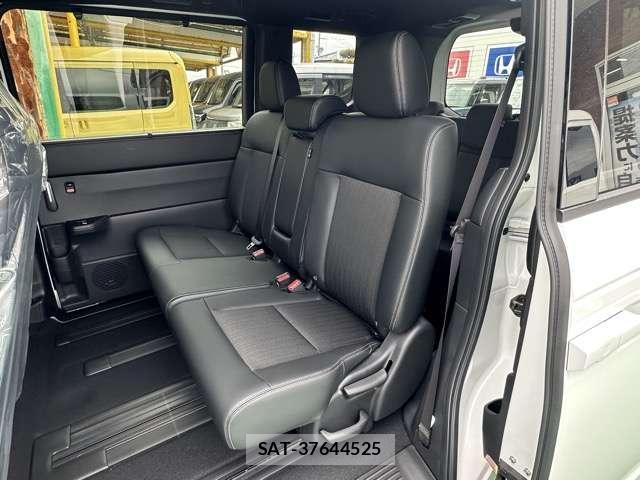 Honda e 2025-12 8010080-4