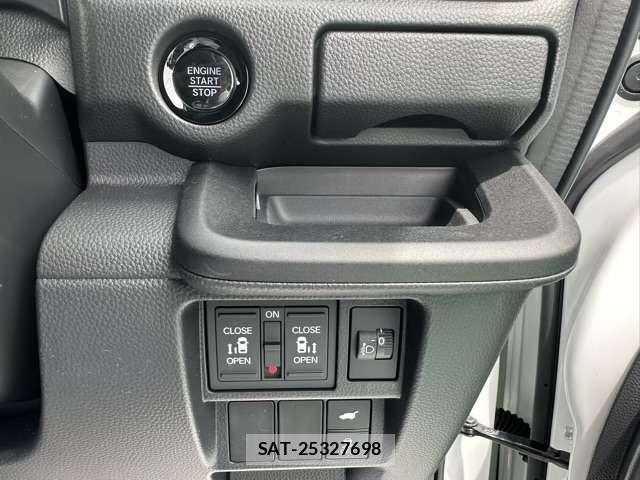 Honda e 2026-01 8010091-16