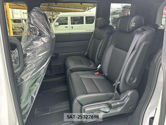 Honda e 2026-01 8010091-5