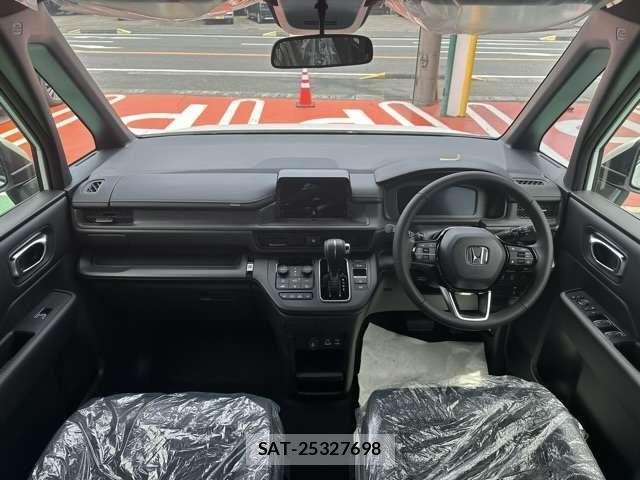 Honda e 2026-01 8010091-7