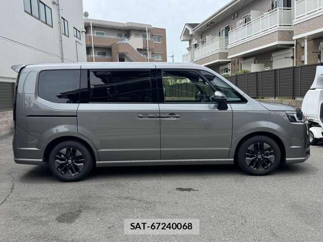 Honda e 2024-09 8010318-9