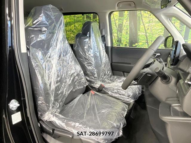 Honda e 2025-10 8010430-7