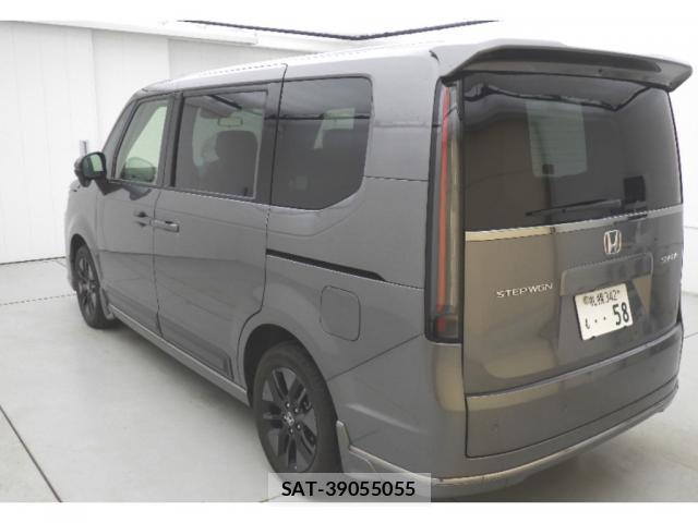 Honda e 2024-05 8010538-1