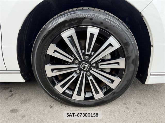 Honda e 2024-02 8010843-13