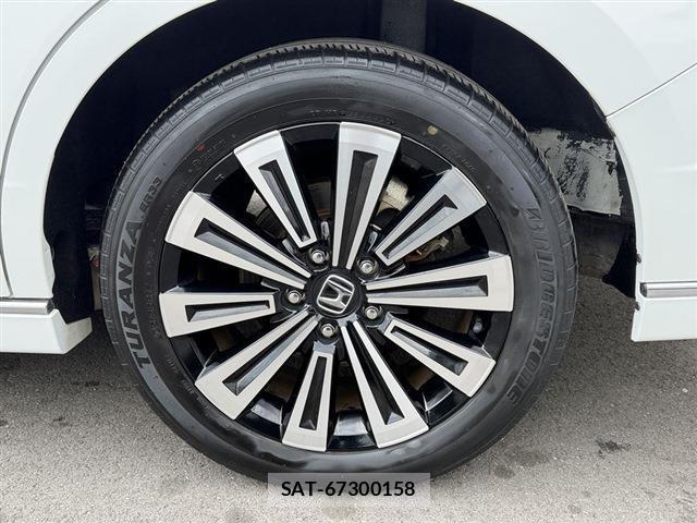 Honda e 2024-02 8010843-15