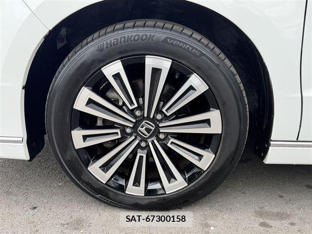 Honda e 2024-02 8010843-16