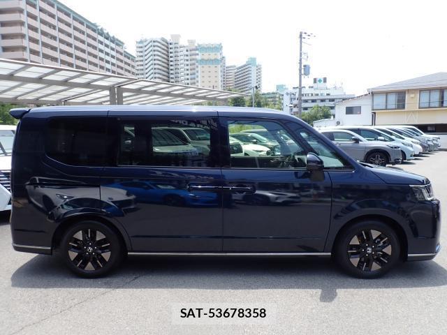 Honda e 2024-02 8010888-12