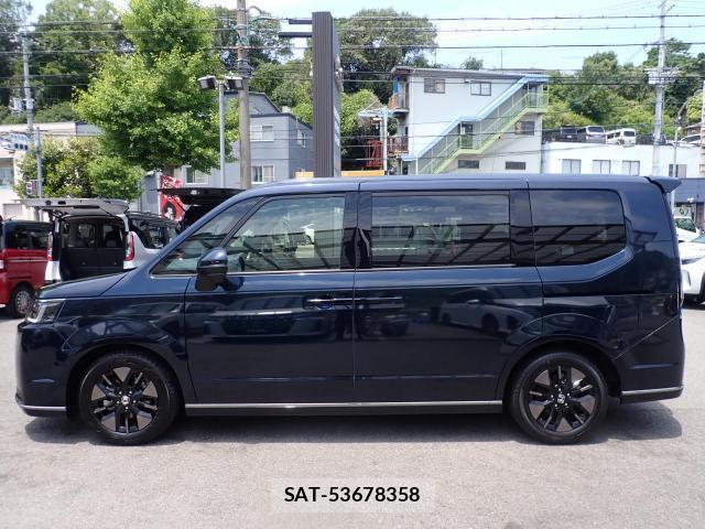 Honda e 2024-02 8010888-16