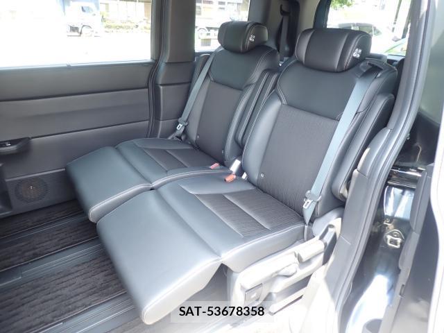 Honda e 2024-02 8010888-8