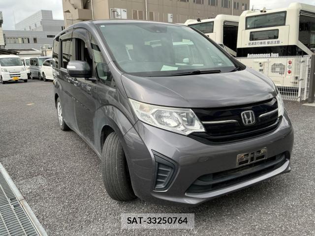 Honda e 2019-06 8010996-0