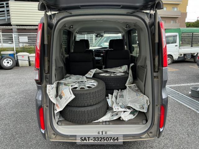 Honda e 2019-06 8010996-8