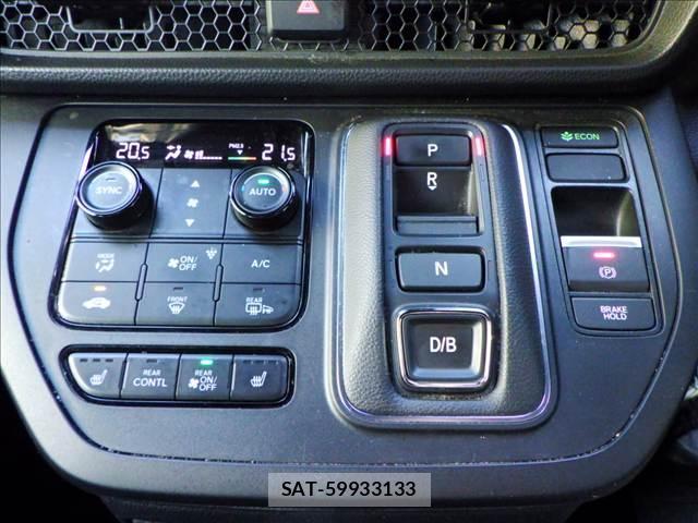 Honda e 2023-10 8011012-10