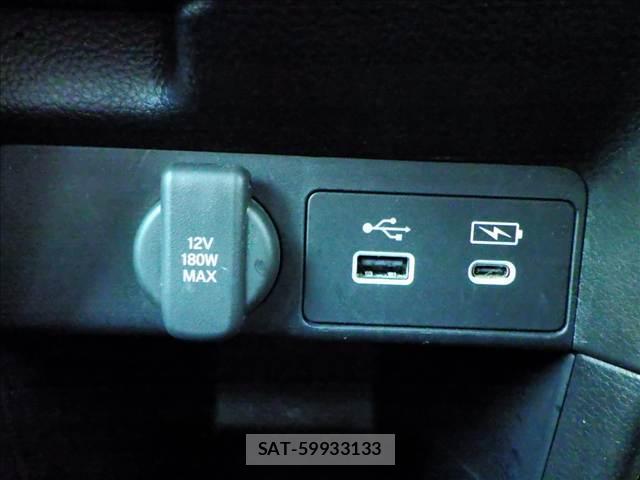 Honda e 2023-10 8011012-13