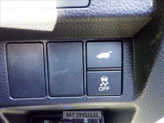 Honda e 2023-10 8011012-8