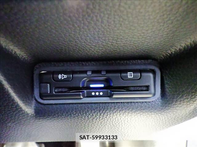 Honda e 2023-10 8011012-9