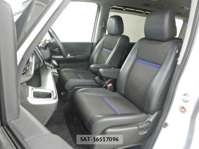 Honda e 2021-04 8011041-16