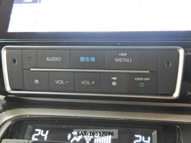 Honda e 2021-04 8011041-8