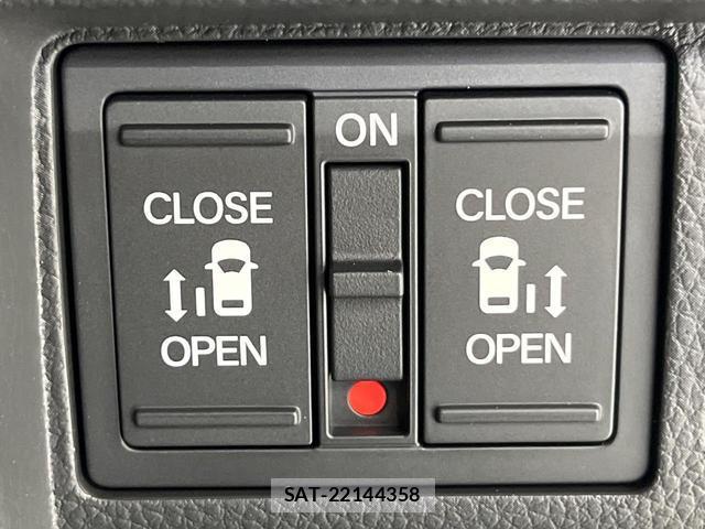 Honda e 2025-12 8011066-5