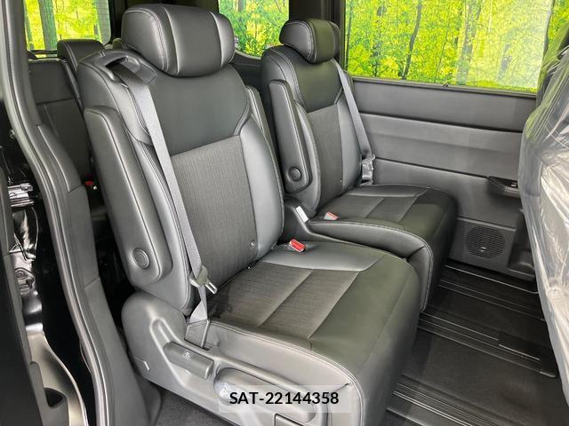 Honda e 2025-12 8011066-8