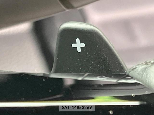 Honda e 2023-05 8011105-4