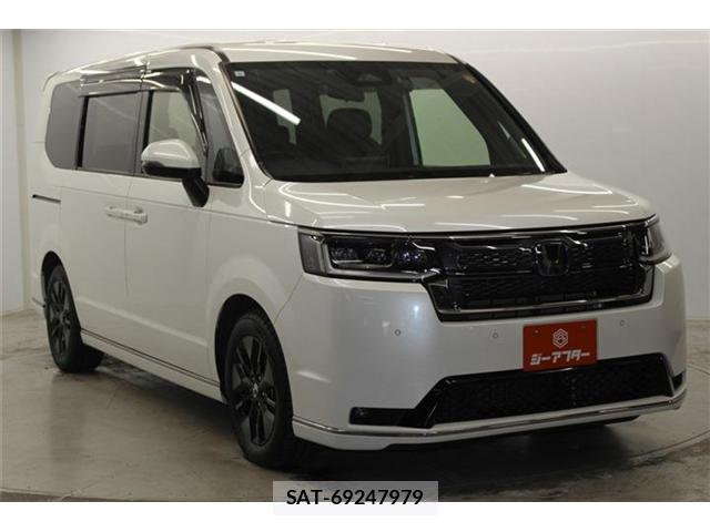 Honda e 2023-08 8011324-2
