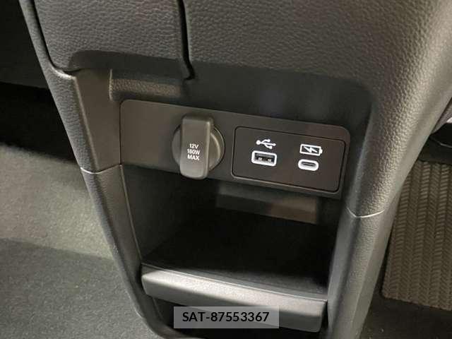 Honda e 2026-03 8011347-18