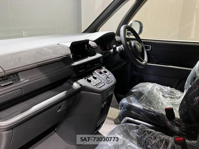Honda e 2026-02 8011361-17