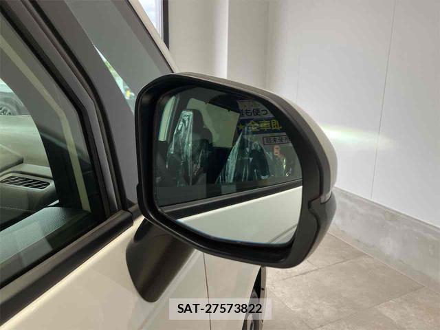 Honda e 2026-06 8011362-12