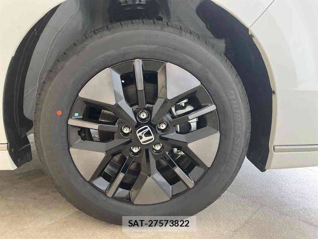 Honda e 2026-06 8011362-15