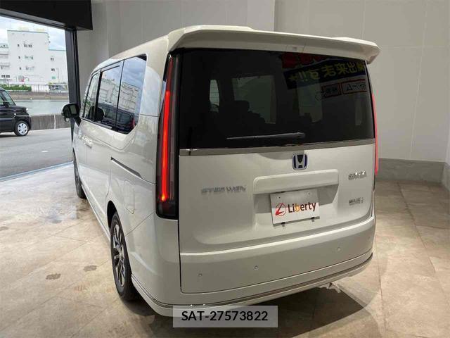 Honda e 2026-06 8011362-6