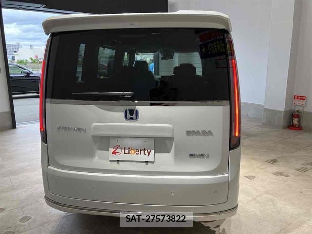 Honda e 2026-06 8011362-8