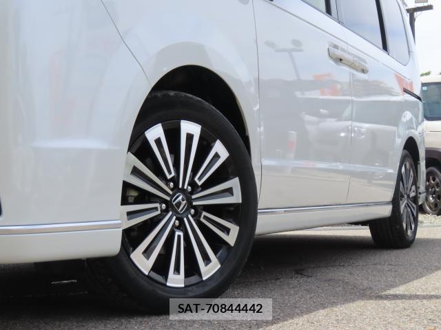 Honda e 2023-09 8011441-18