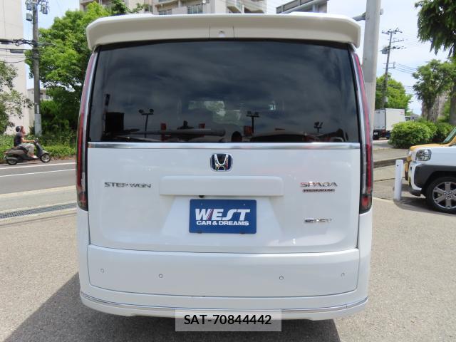 Honda e 2023-09 8011441-5