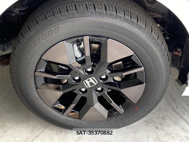 Honda e 2026-05 8011448-19