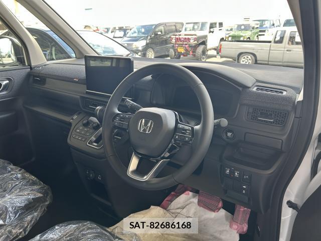 Honda e 2026-05 8011602-2