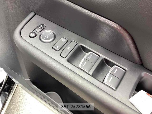 Honda e 2025-12 8011633-13