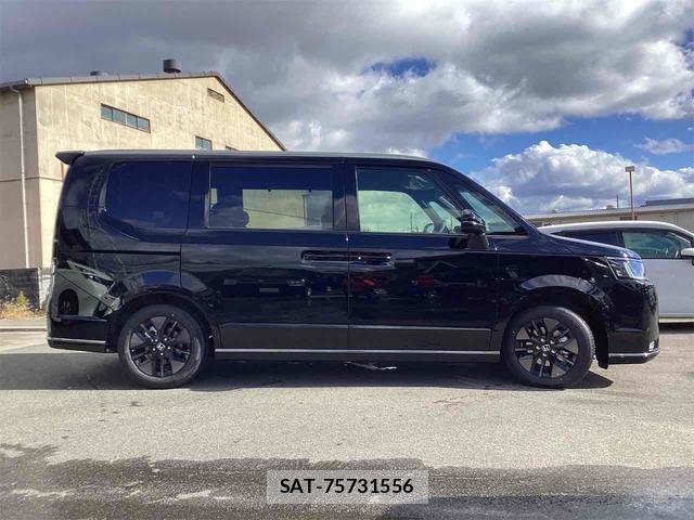 Honda e 2025-12 8011633-16