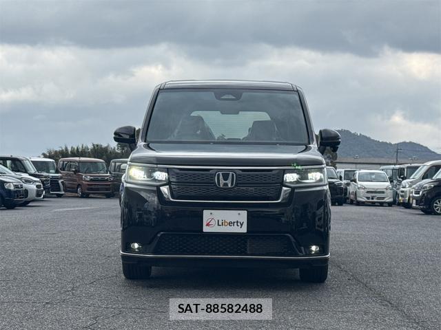 Honda e 2026-02 8011642-16