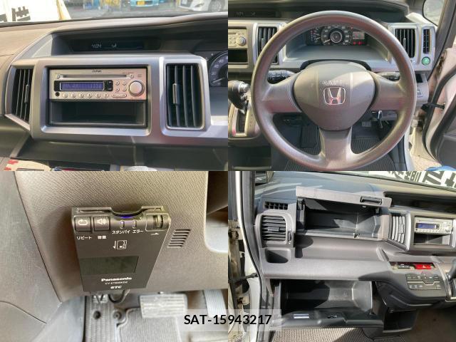 Honda e 2011-03 8011820-4