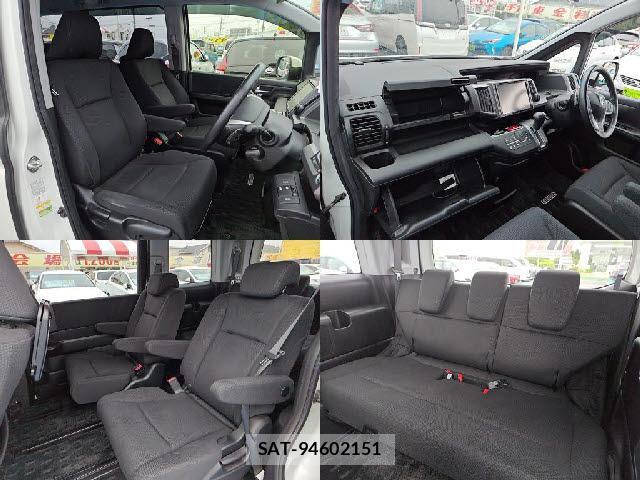 Honda e 2014-03 8011915-6
