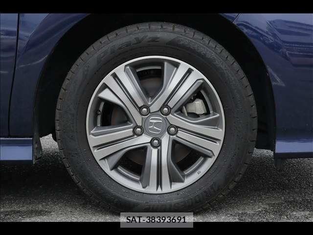Honda e 2017-10 8011962-14