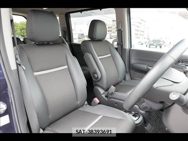 Honda e 2017-10 8011962-9