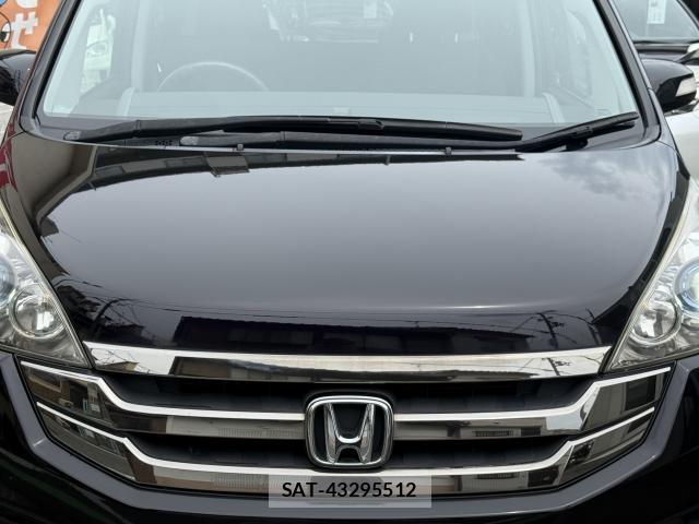 Honda e 2009-05 8012049-4